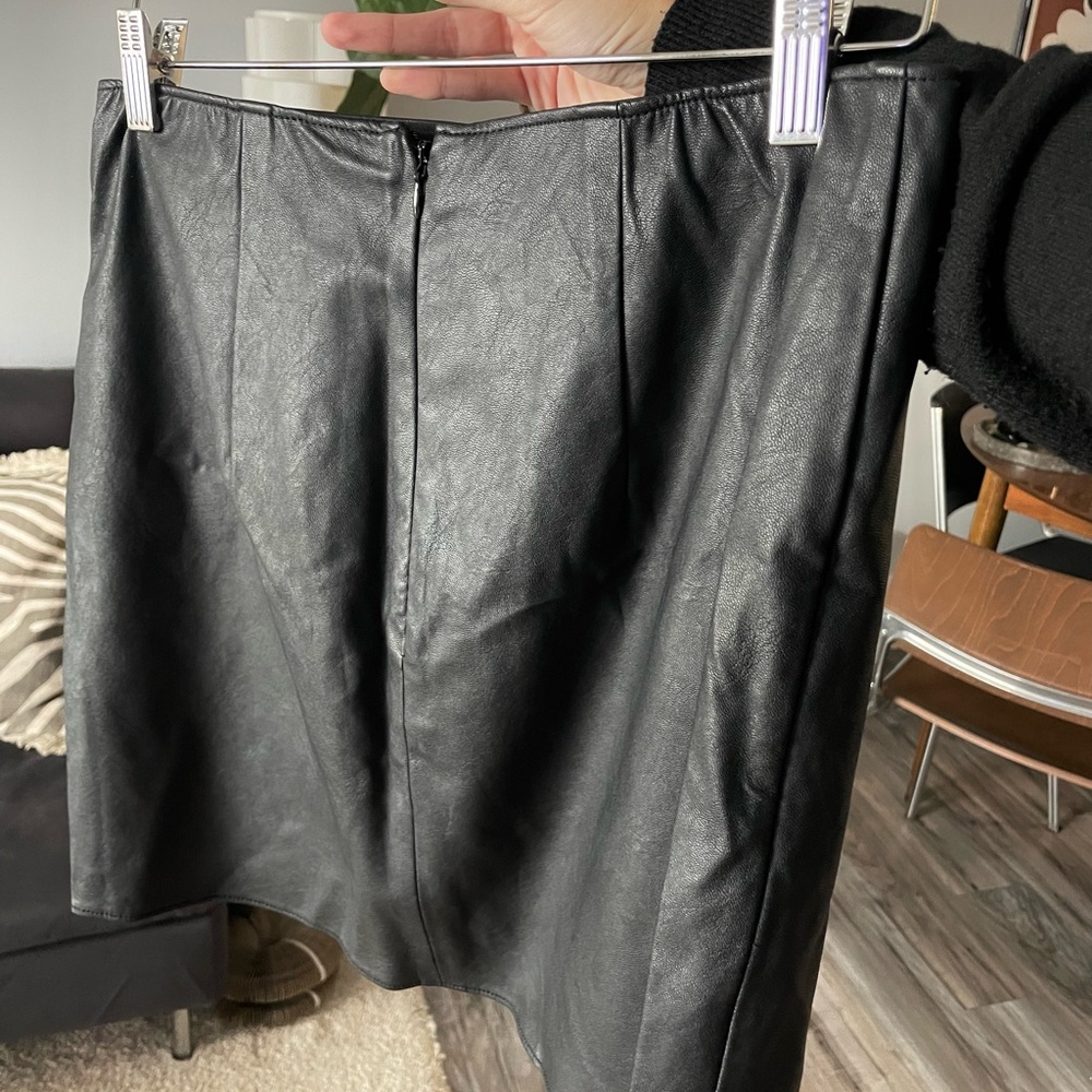 Abercrombie mini faux leather skirt
